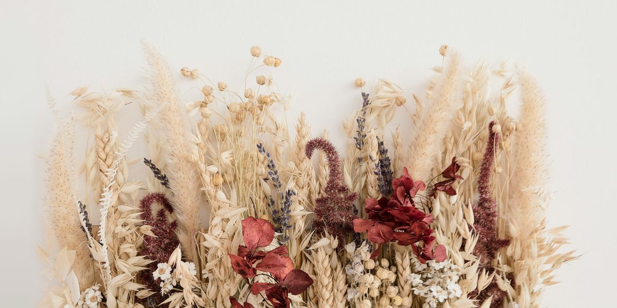 Fall Harvest Wreaths and Thanksgiving Centerpieces